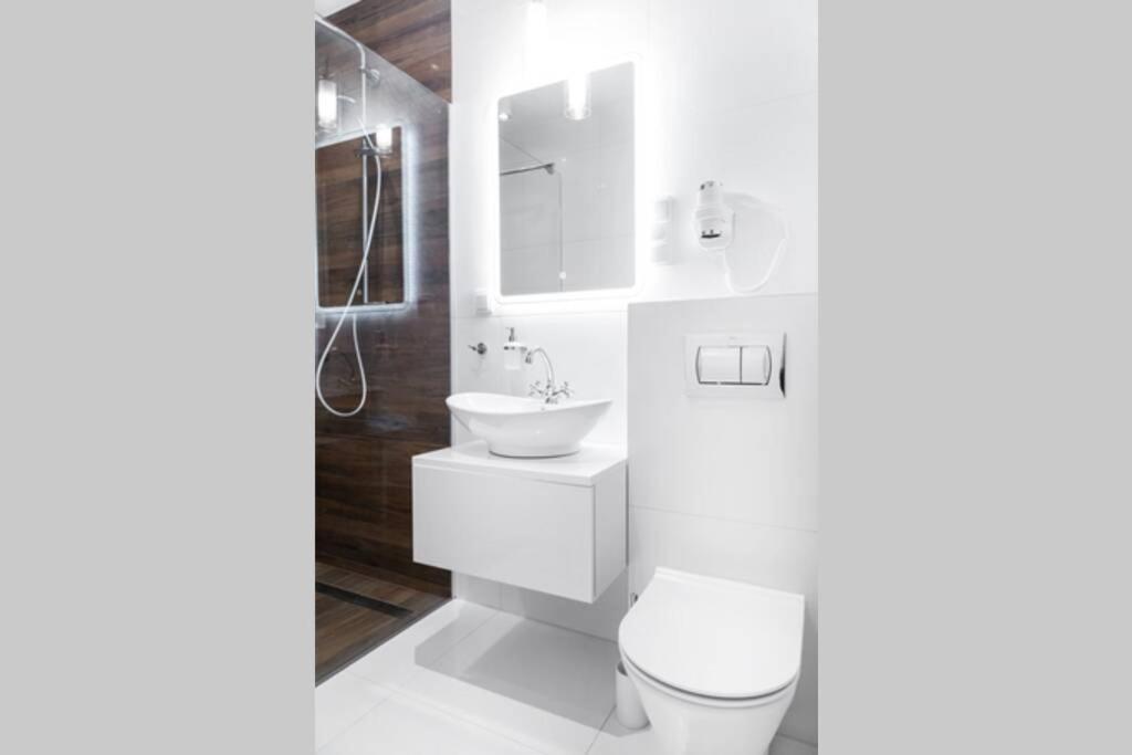 Househost Apartment: Miodowa 42/8A Street Krakau Buitenkant foto